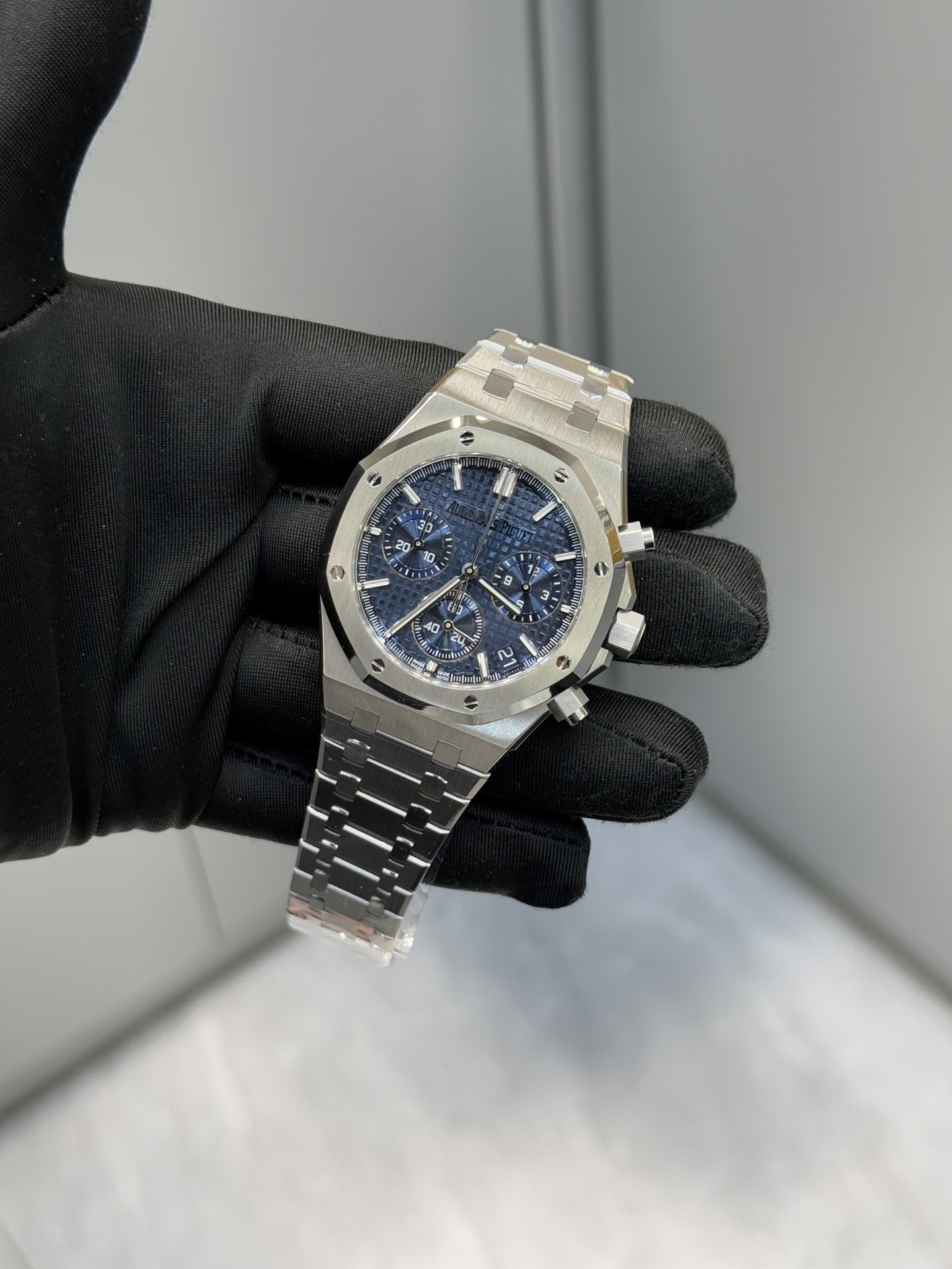 Audemars Piguet APオーデマピゲ ロイヤルオーク オフショア メンズ スポーツウォッチ ブルー