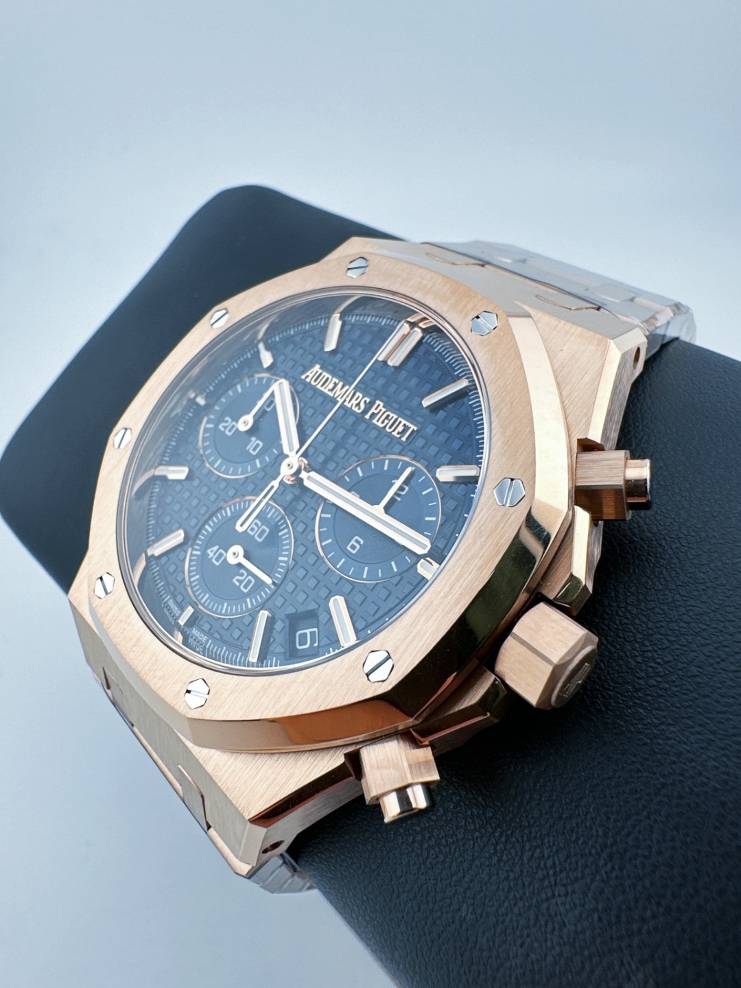 Audemars Piguet APオーデマピゲ ロイヤルオーク オフショア メンズ スポーツウォッチ ブルー