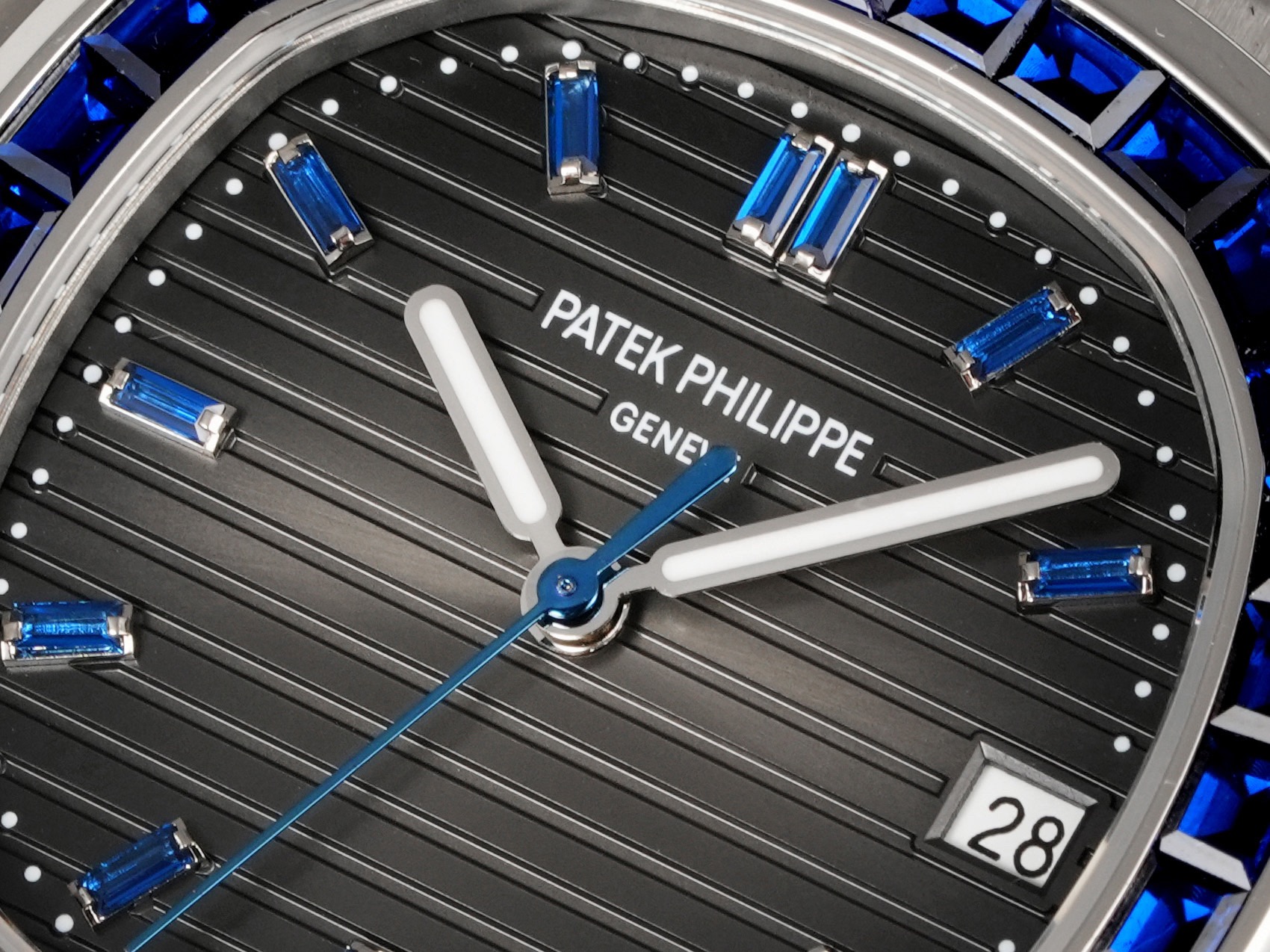 PATEK PHILIPPEパテック・フィリップ ネムトーナ ダイヤモンド コレクション 5711 マルチファンクション クロノグラフ