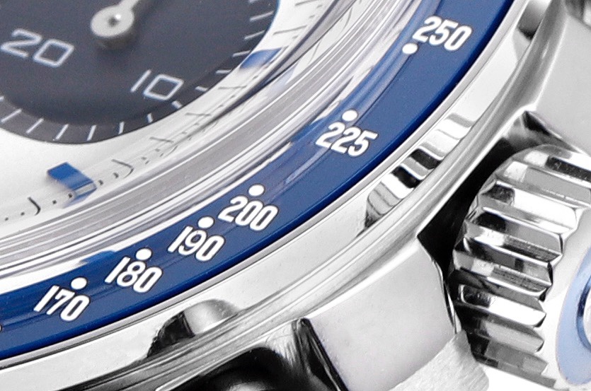 Speedmaste﻿r 50周年を記念モデ﻿ル 42 mm OMEGA時計