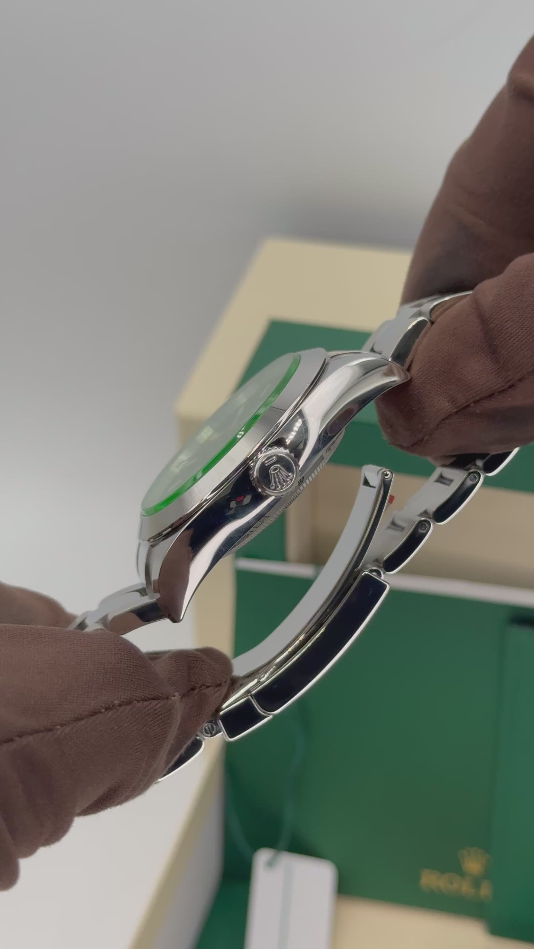 2021 ロレックス ミルガウス 40mm 116400GV ステンレススチール ブラックダイヤル