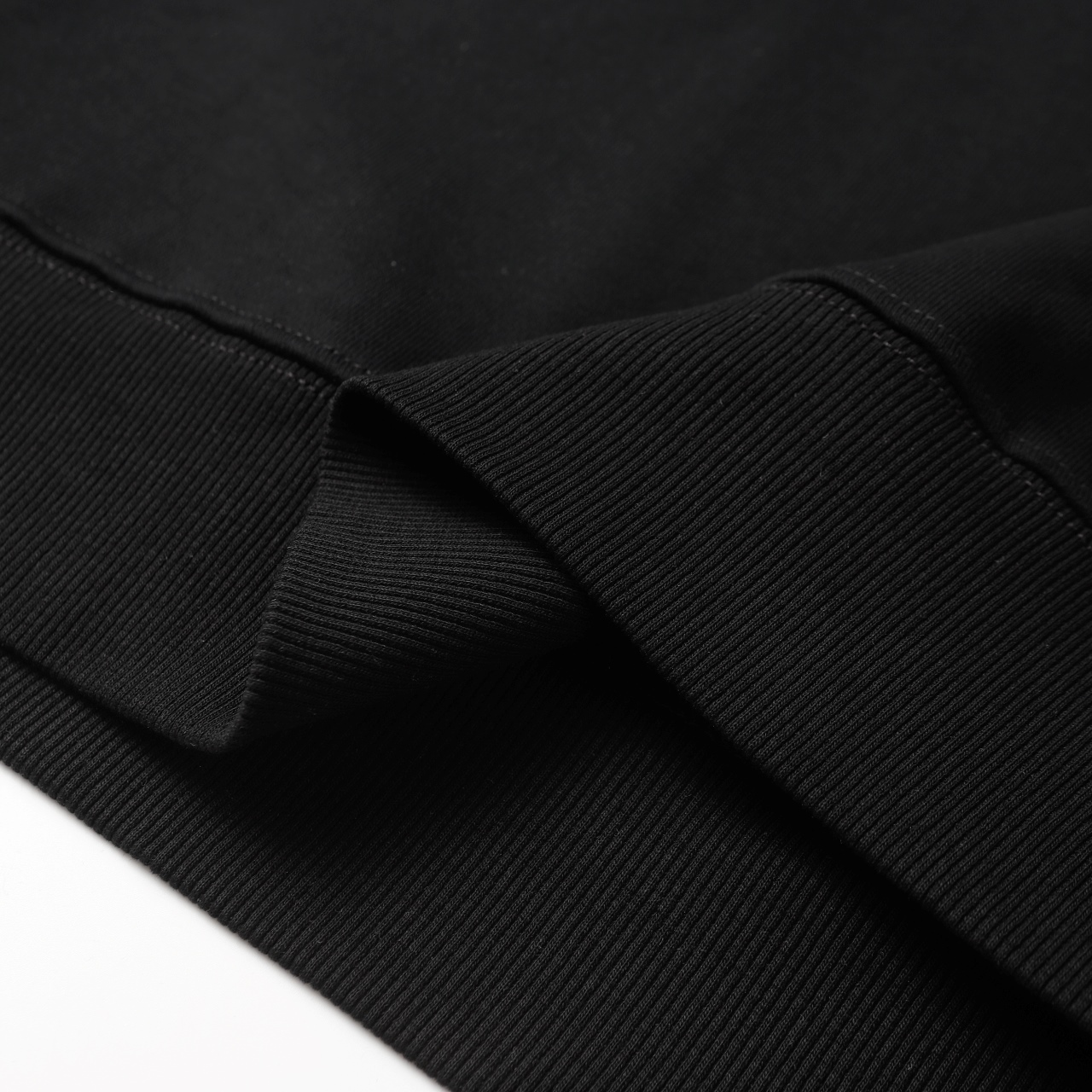 【BALENCIAGA公式旗艦店】好評に付き再入荷！！