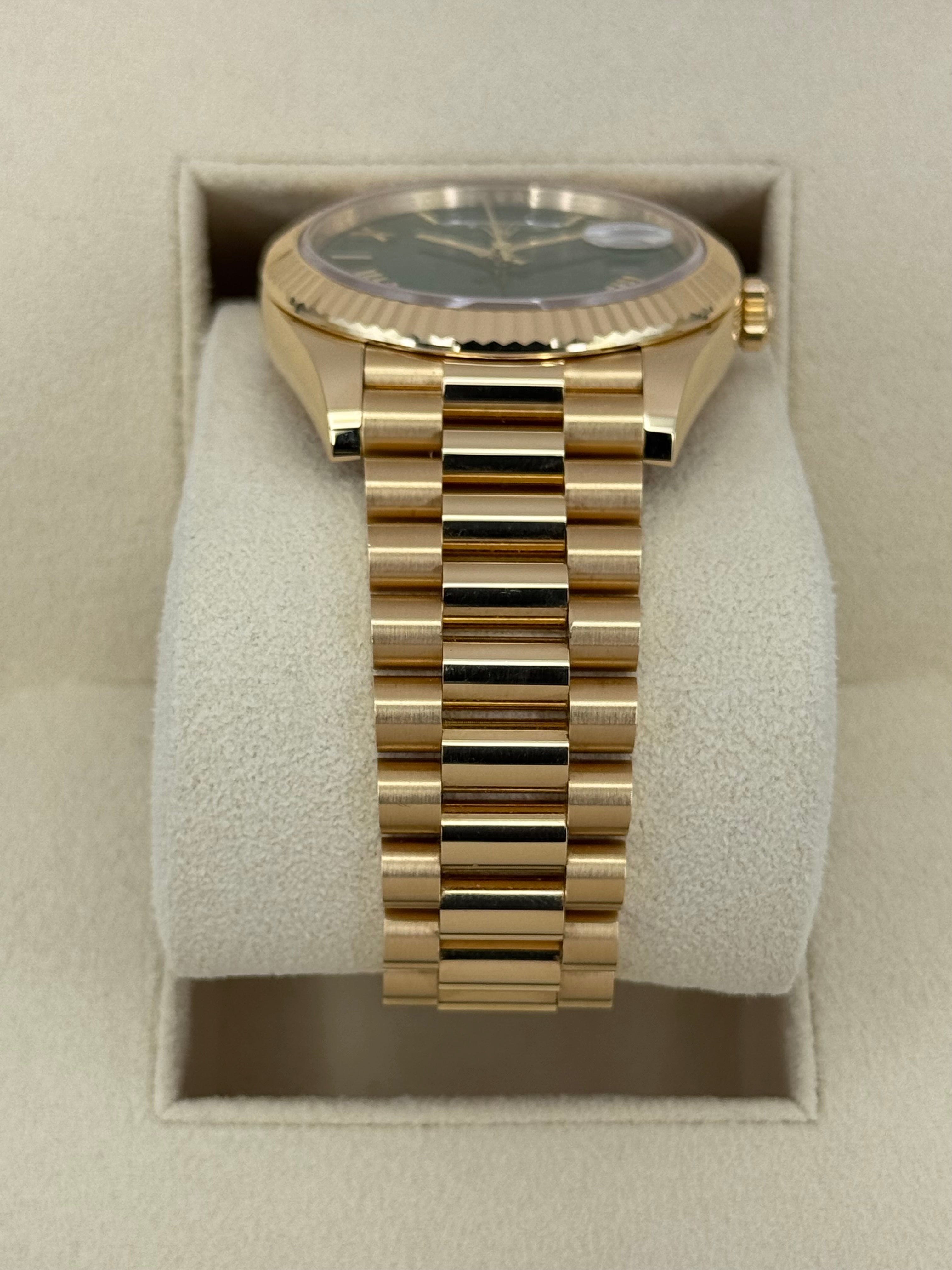 2023 ロレックス デイデイト 40mm 228238 プレジデンシャル グリーンダイヤル