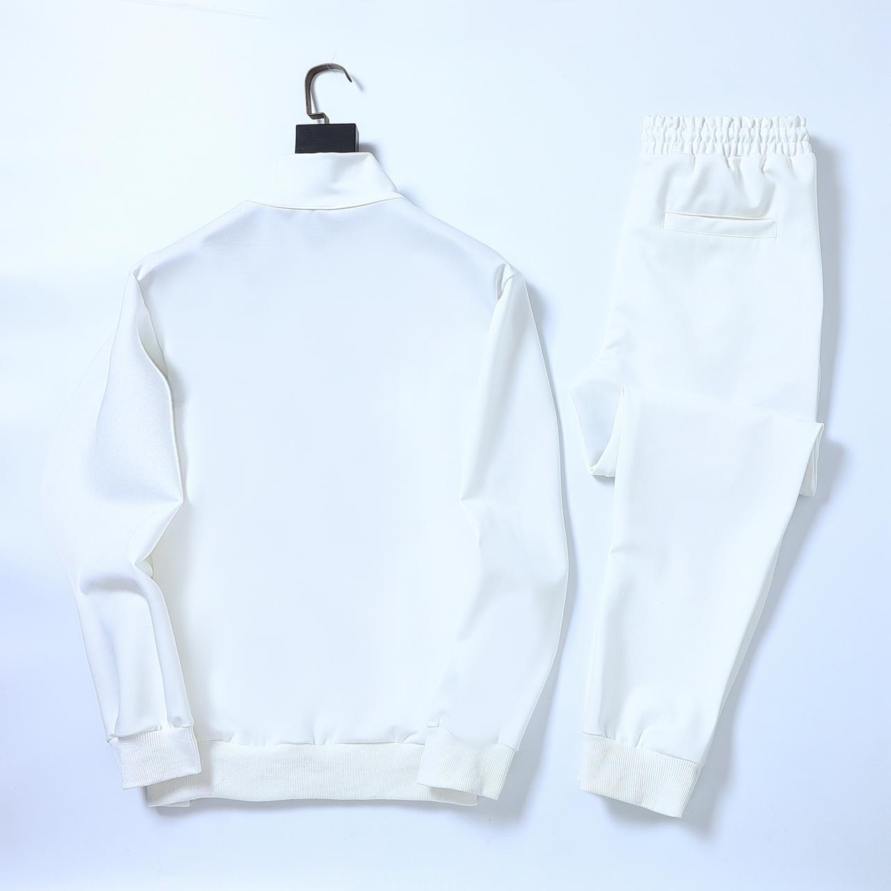 【Prada】( プラダ ) 【即日出荷】ご好評に付き再入荷！