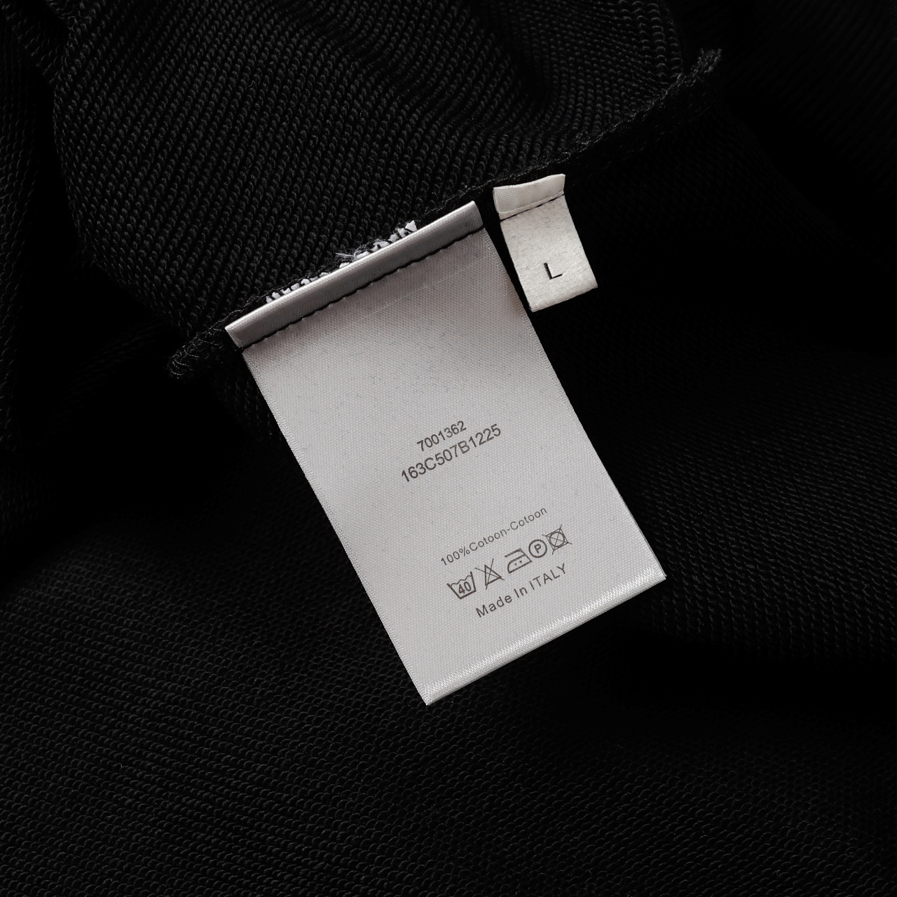 【DIOR 公式旗艦店】着好評に付き再入荷！