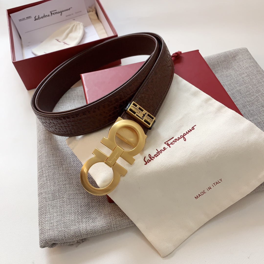 FERRAGAMO  輸入された第一層の牛革の縁取りデザイン