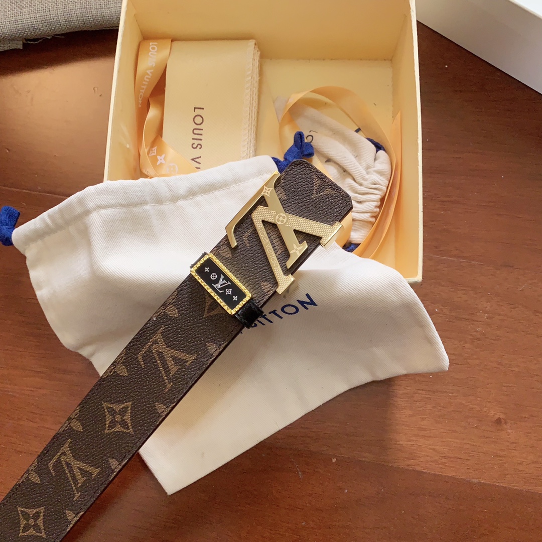 Louis Vuitton カウンター品質のスチールバックル