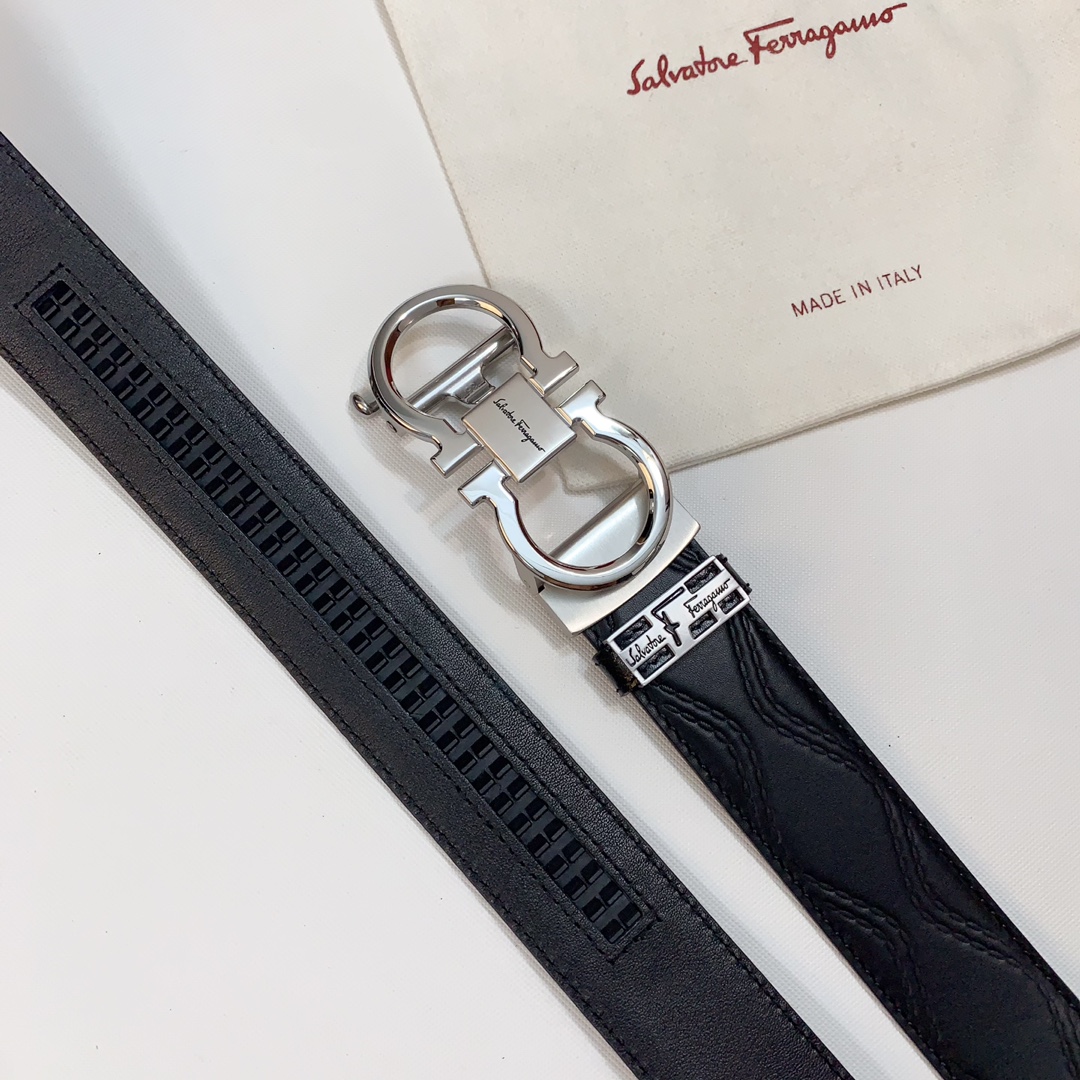 FERRAGAMO  イタリア輸入革  プレミアム純鋼自動バックル