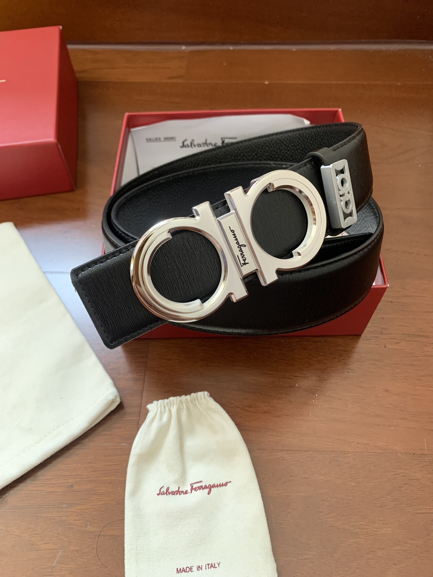 Ferragamo★オリジナル爪楊枝柄ライチ柄両面ベルト