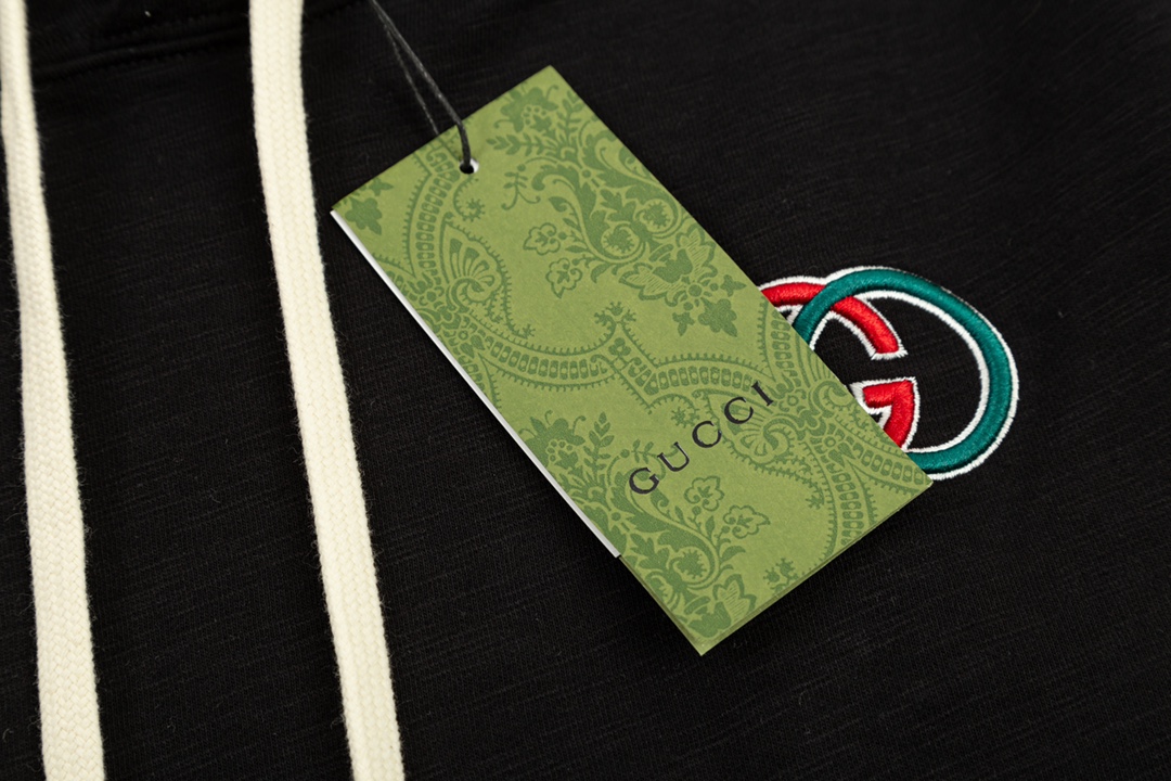 【GUCCI 公式旗艦店】グッチ ご好評に付き再入荷！！