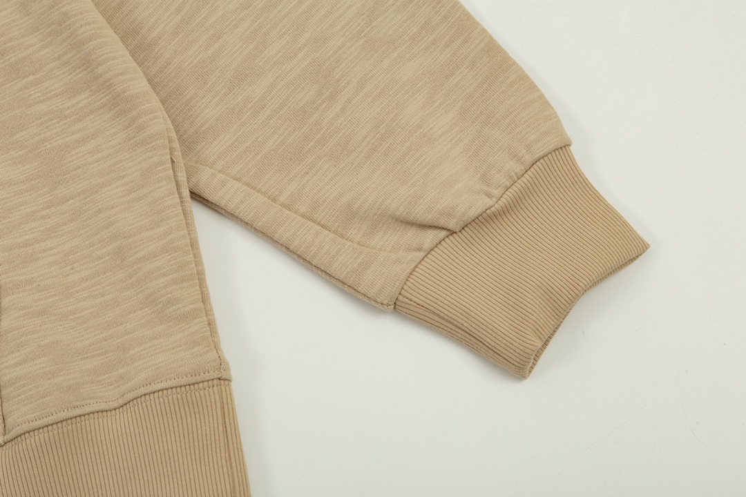 【GUCCI 公式旗艦店】グッチ ご好評に付き再入荷！！