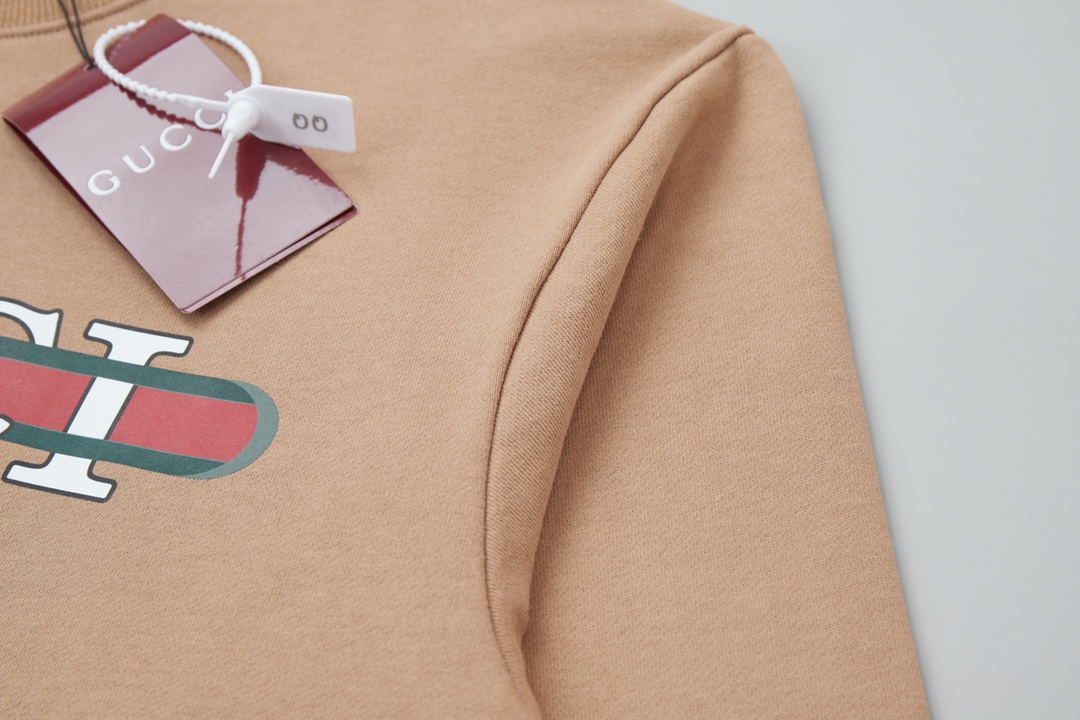 【GUCCI 公式旗艦店】好評に付き再入荷！