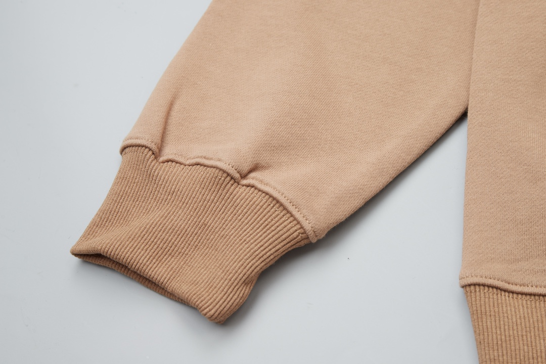 【GUCCI 公式旗艦店】好評に付き再入荷！