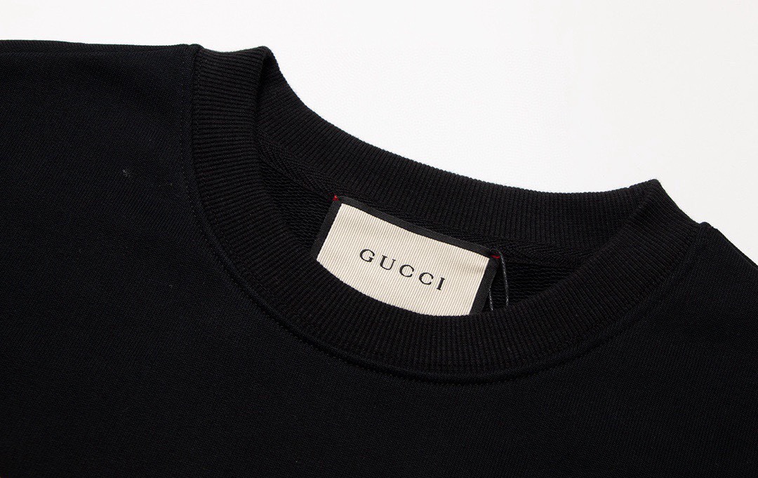 【GUCCI 公式旗艦店】好評に付き再入荷！