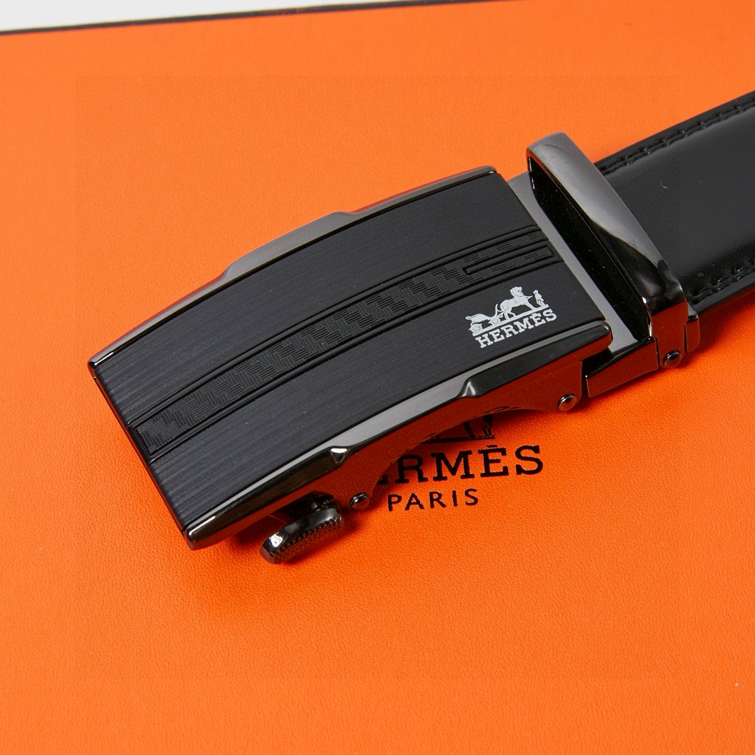 「Hermes 公式 旗艦店」ご好評に付き再入荷！！