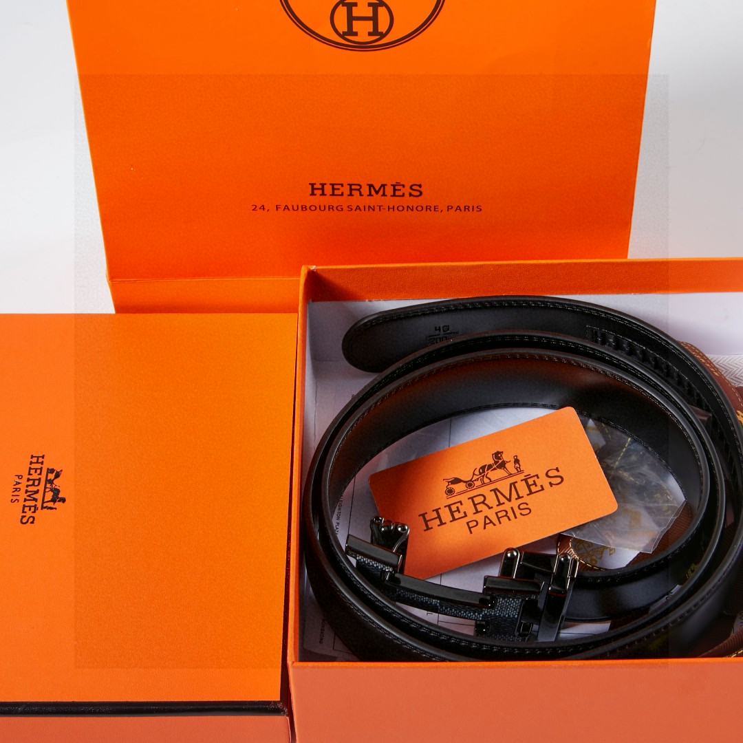 「Hermes 公式 旗艦店」ご好評に付き再入荷！！