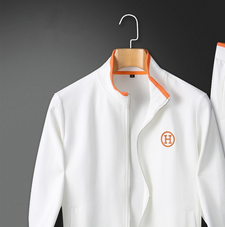 「Hermes 公式 旗艦店」ご好評に付き再入荷！！