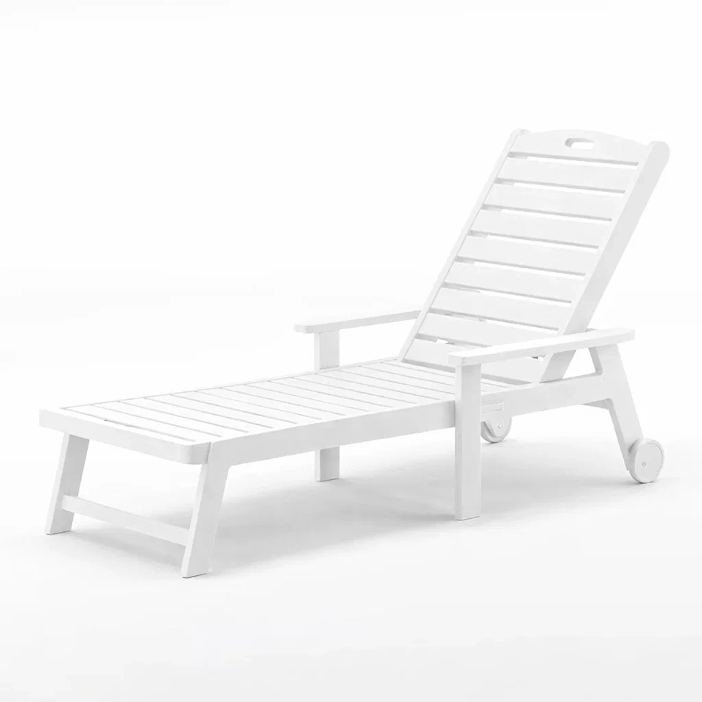 Outdoor lounge chair