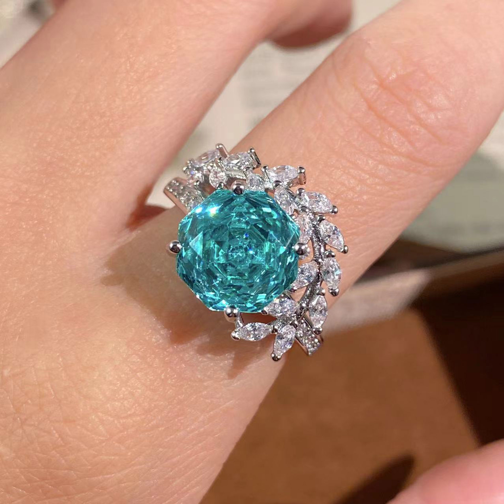 Rose Cut Zirconia Jewelry Set - Floral