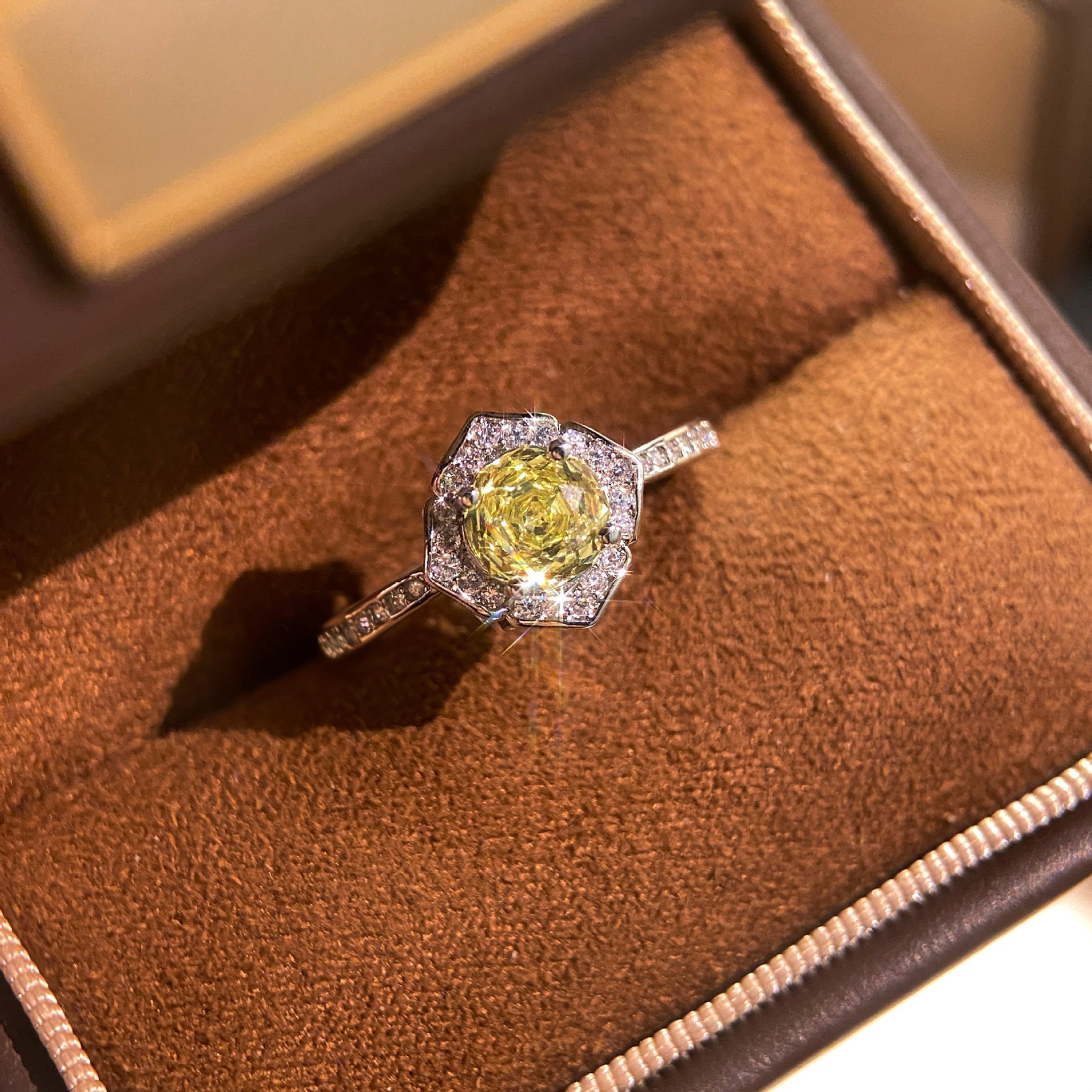 Rose Cut Zirconia Open Ring - Petal