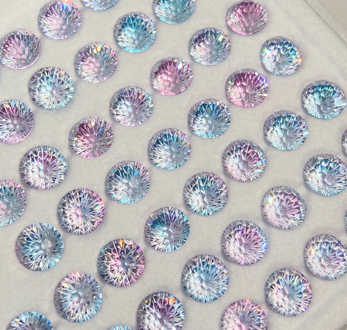 Gradient Fireworks Cut