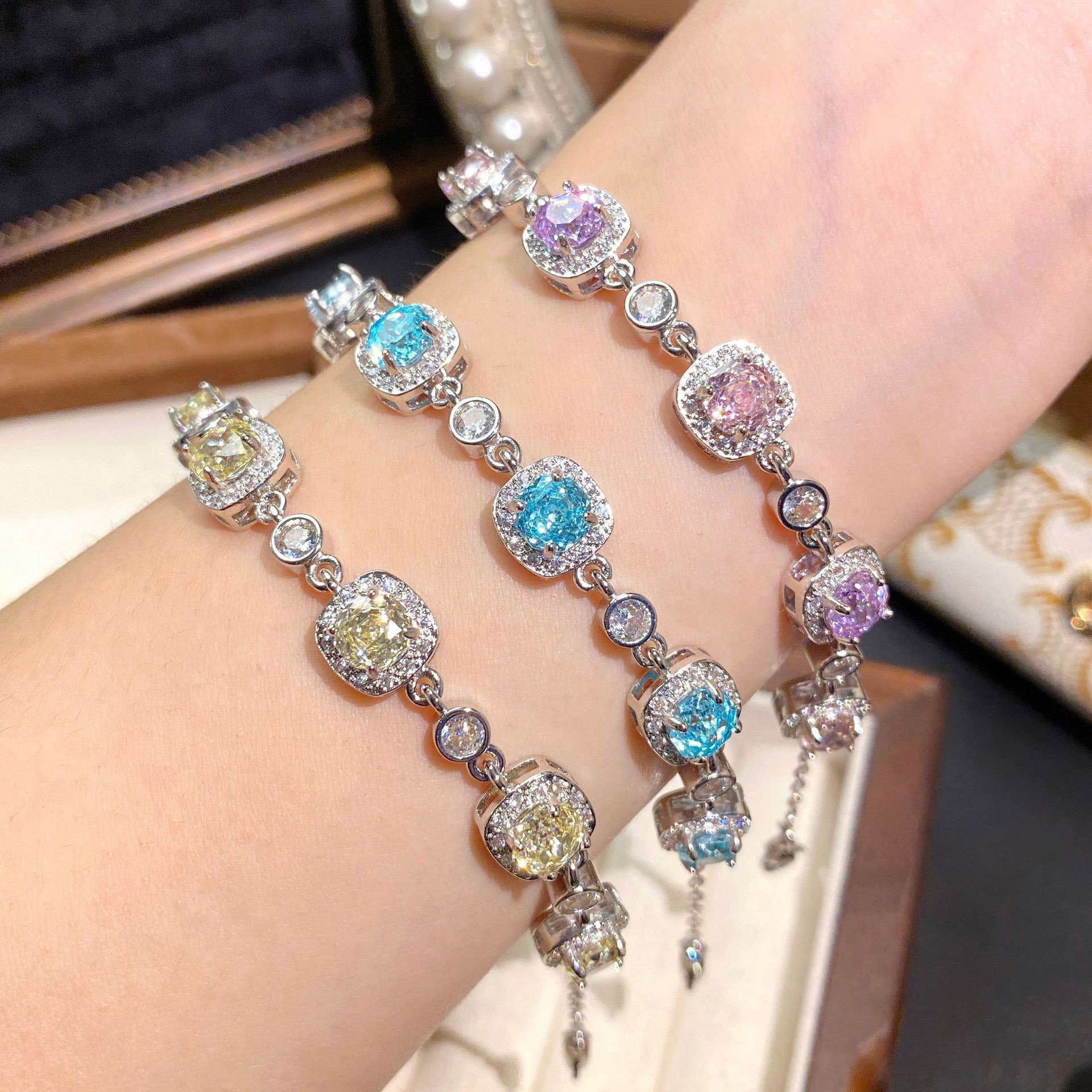 Rose Cut Zirconia Chain Bracelet - Halo