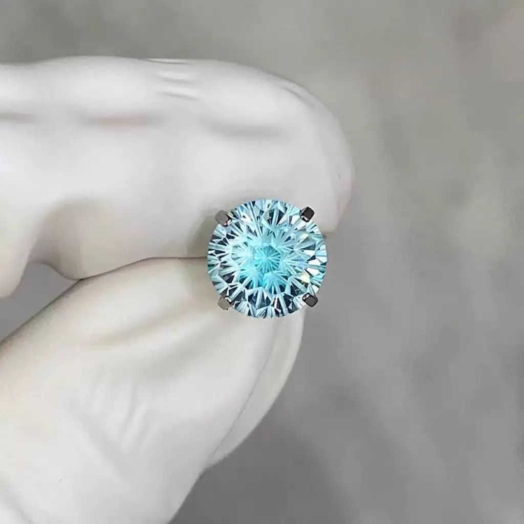 Classic Firework Cut Studs