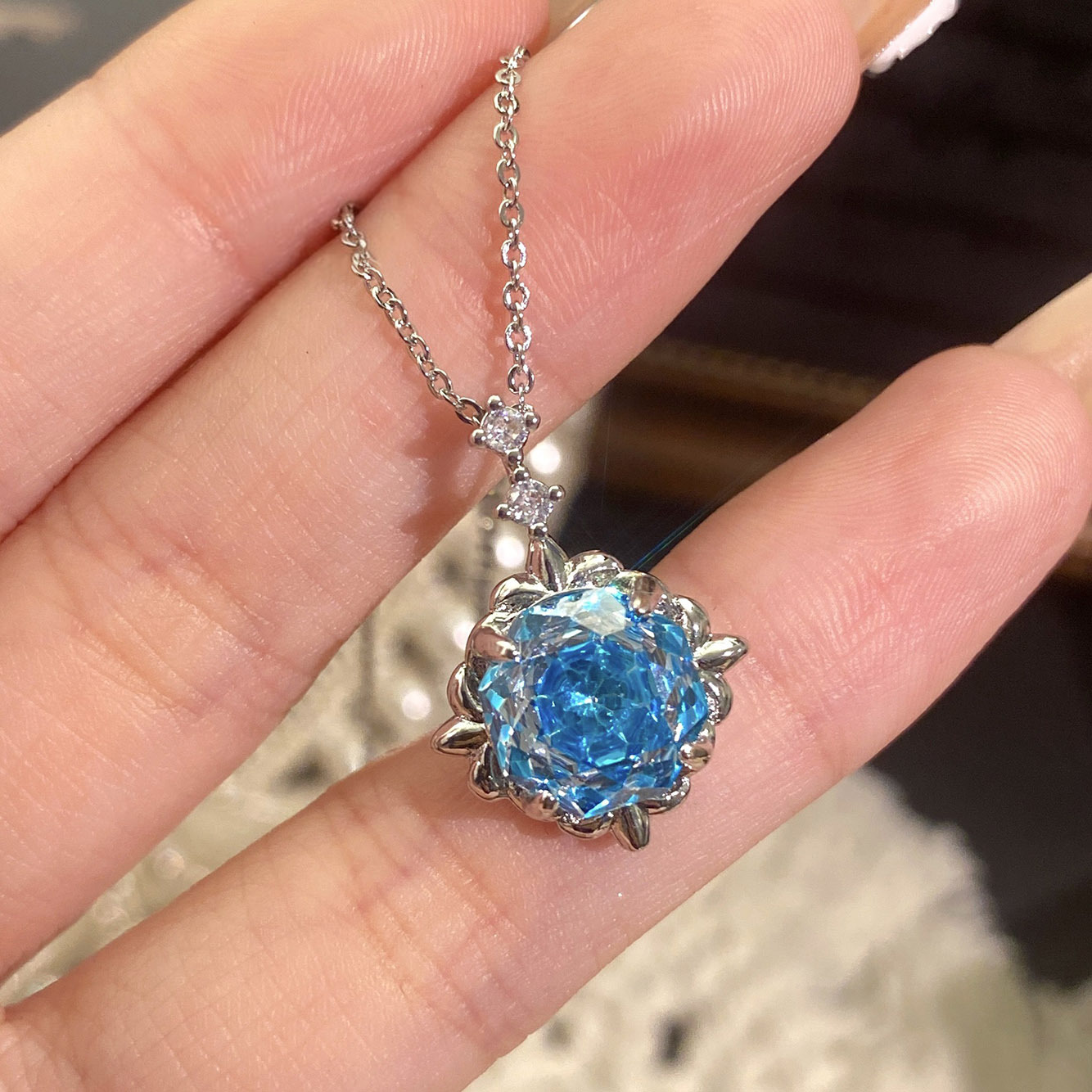 Rose Cut Zirconia Pendant Necklace - Classic Bloom