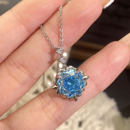 Rose Cut Zirconia Pendant Necklace - Classic Bloom