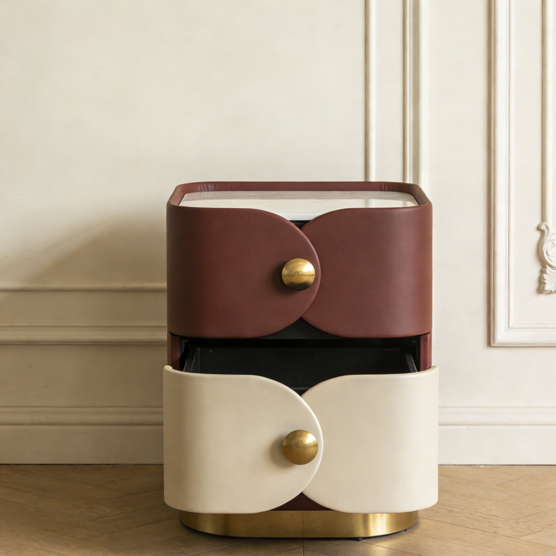 現代簡約床頭櫃