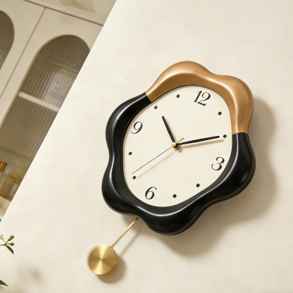 黑金色波浪邊框掛鐘