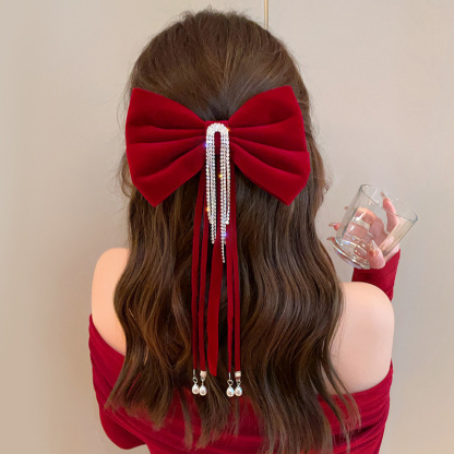 Spring clip hair accessories for women