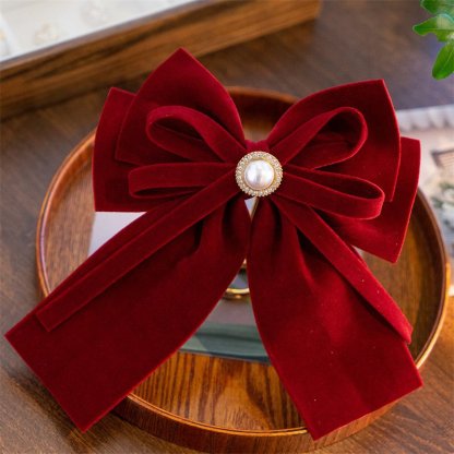 Spring clip hair accessories for women