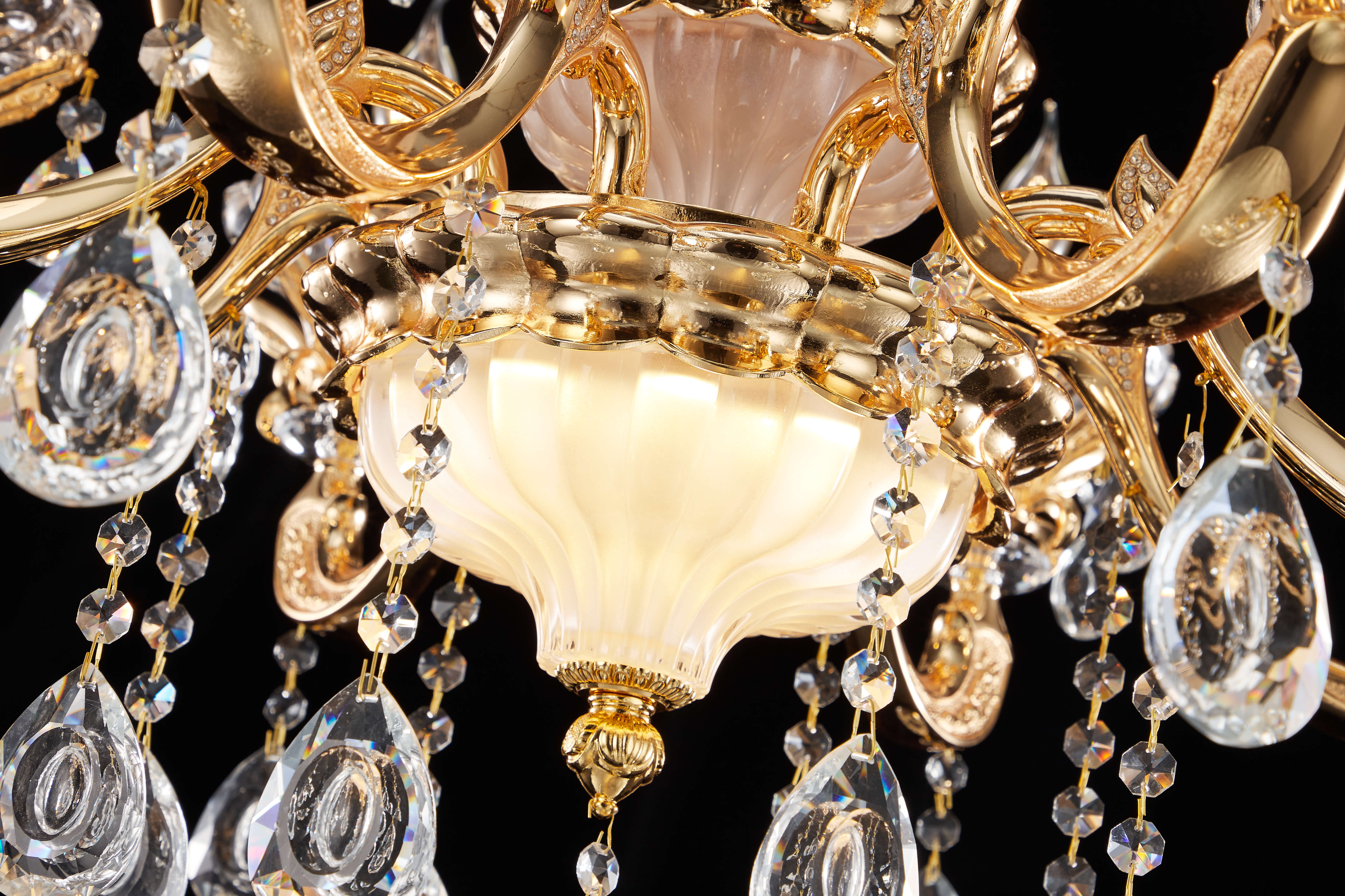 French Gold Brass Crystal Chandelier for Villa & Foyer