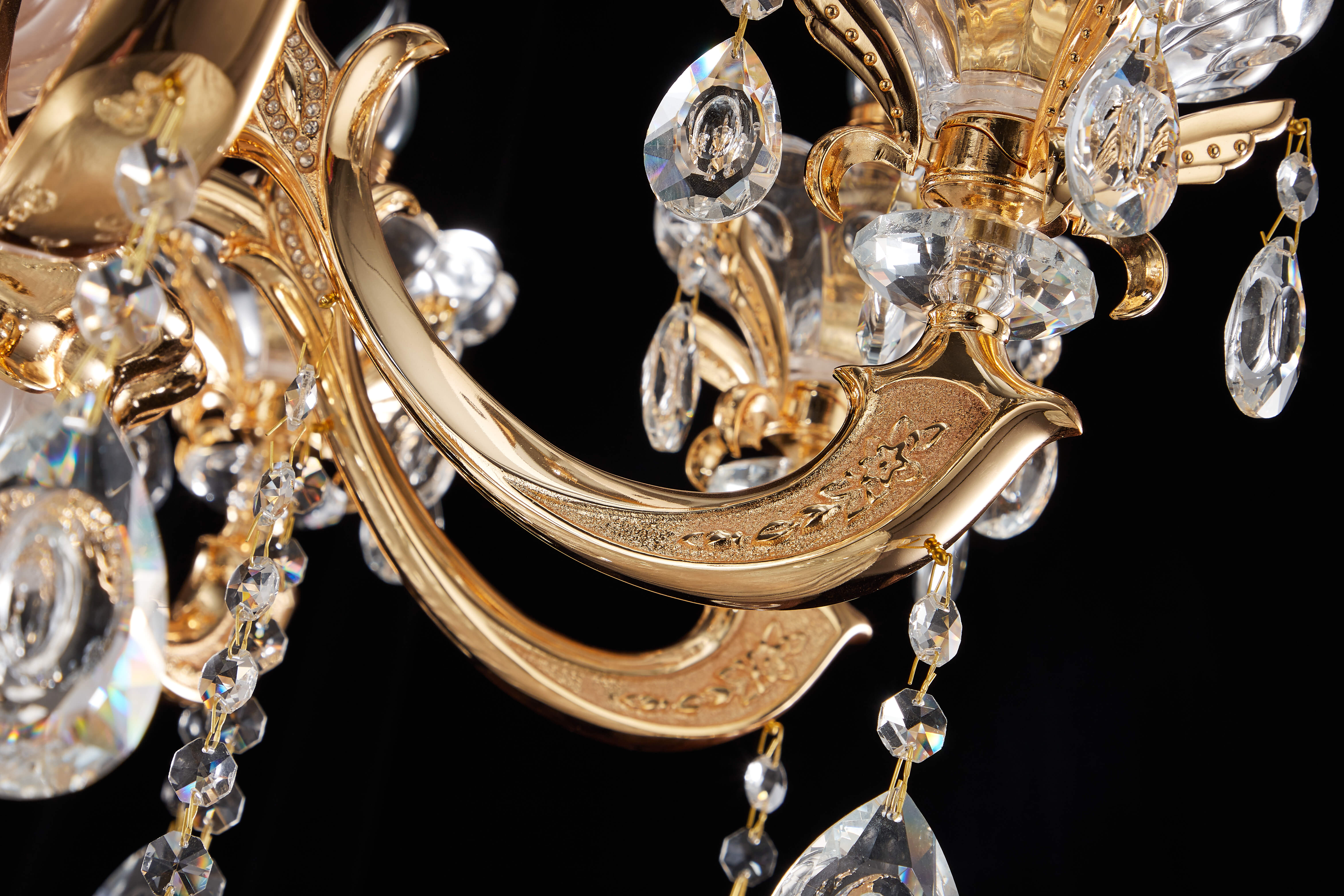 French Gold Brass Crystal Chandelier for Villa & Foyer