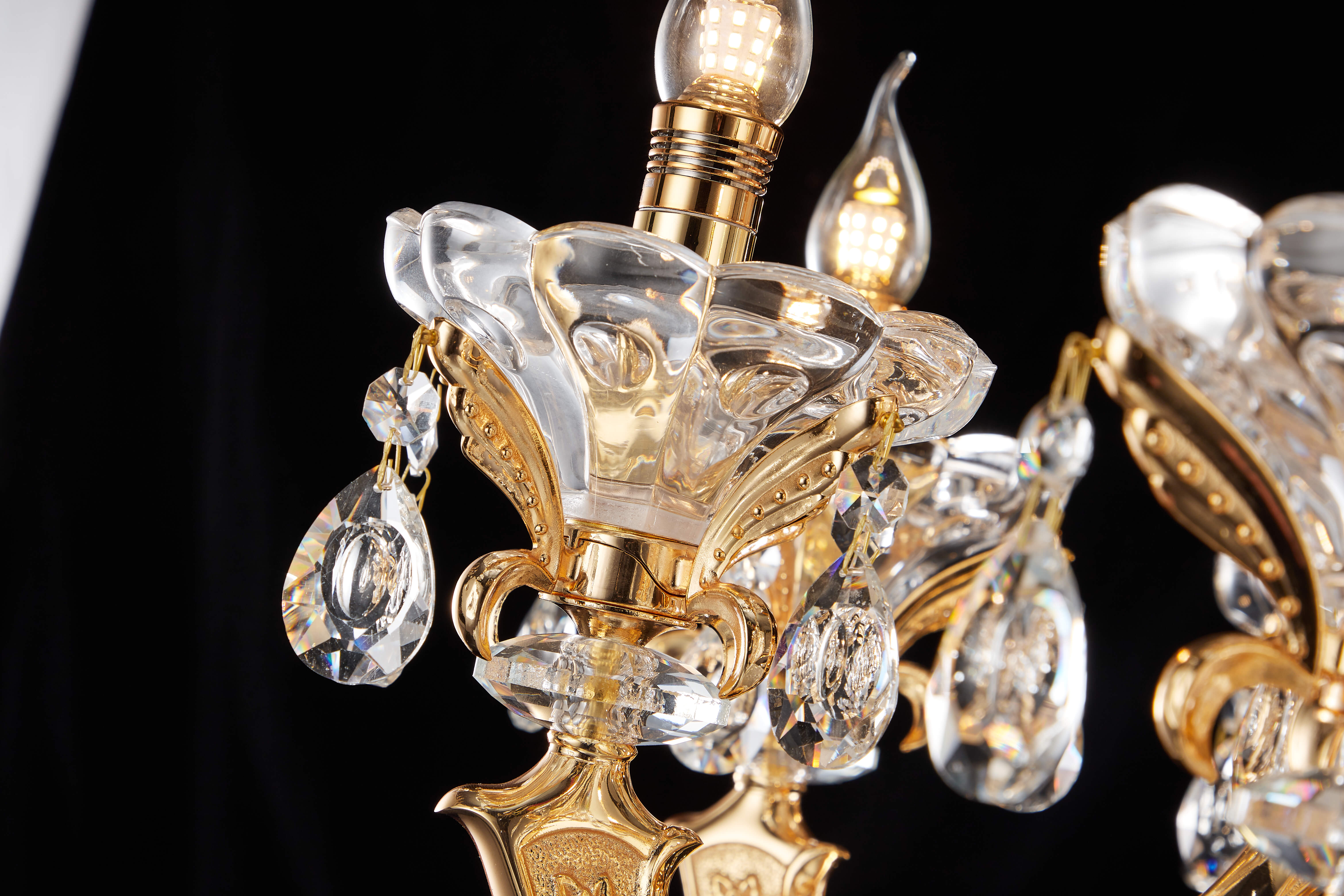French Gold Brass Crystal Chandelier for Villa & Foyer
