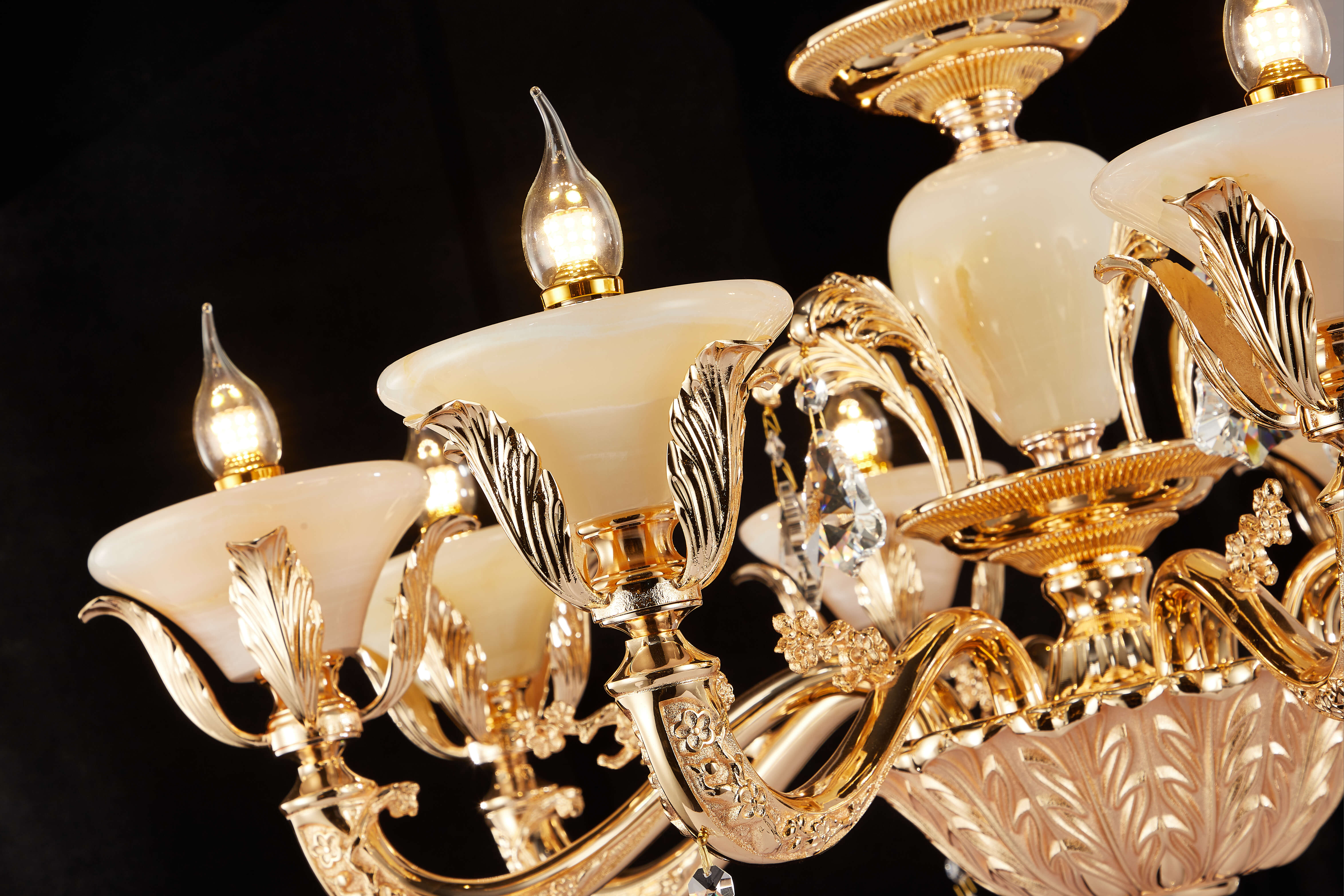 Brass Crystal Afghan White Jade Chandelier for Villa & Hotel