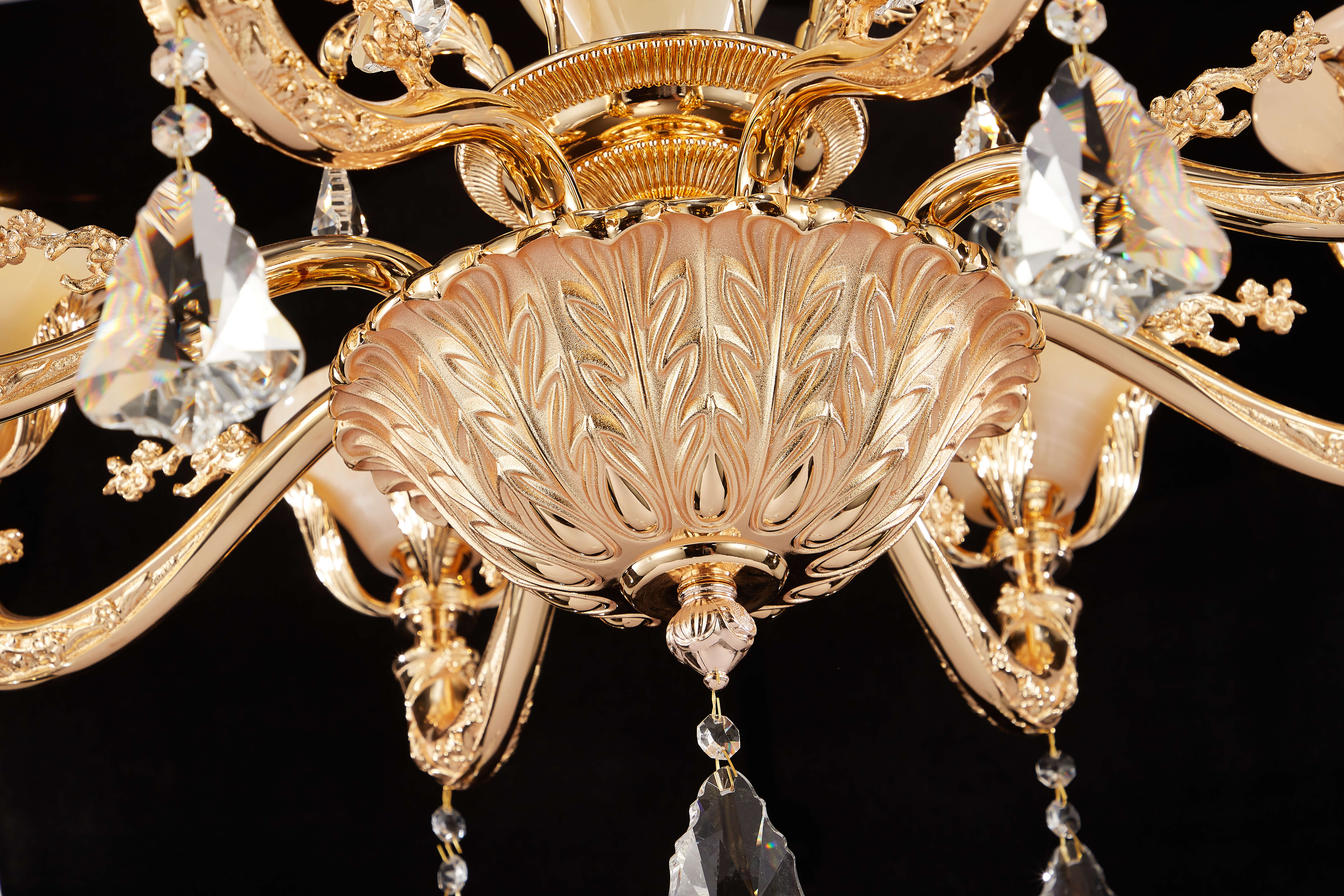 Brass Crystal Afghan White Jade Chandelier for Villa & Hotel