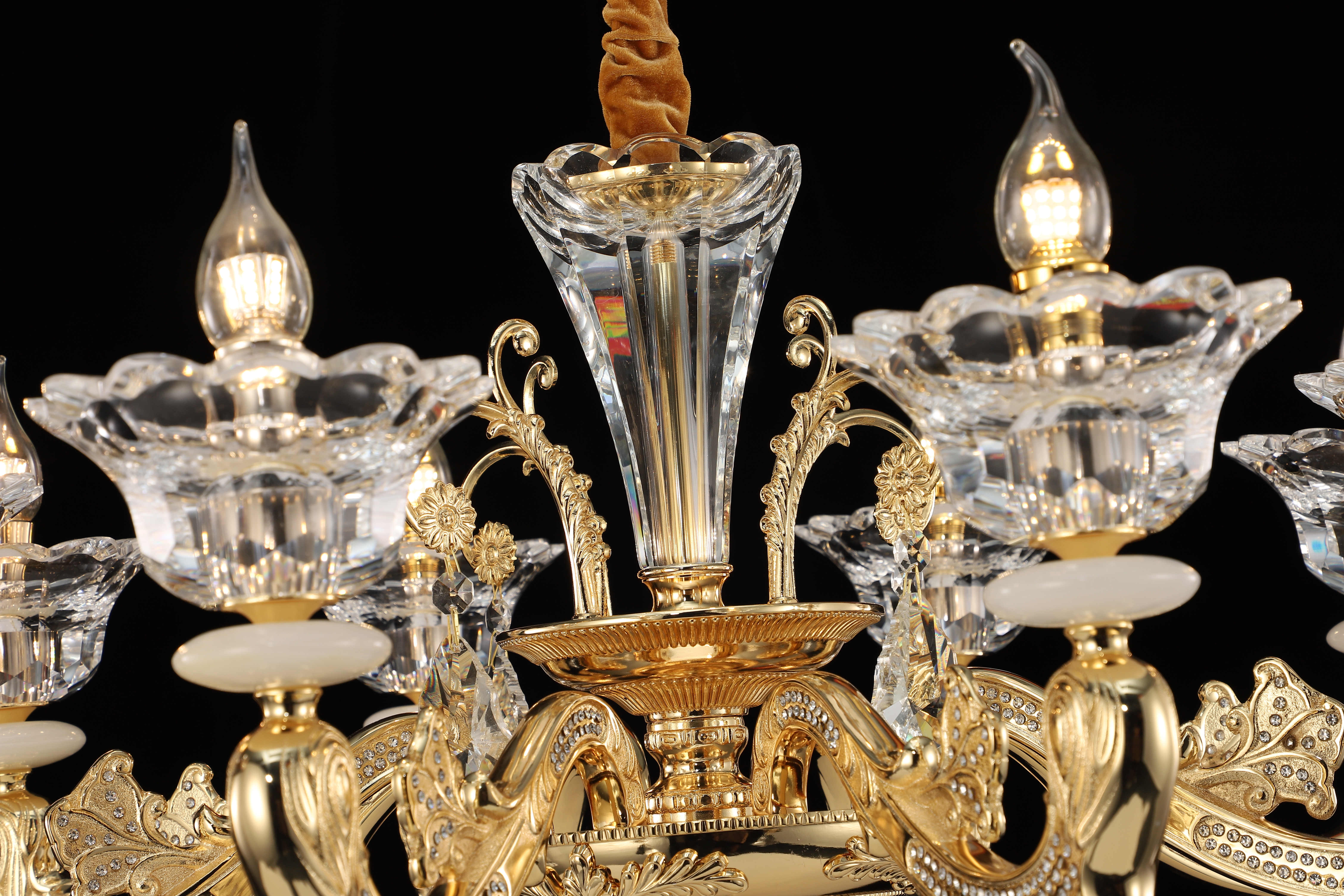 French Gold Brass Crystal Chandelier for Villa & Hotel