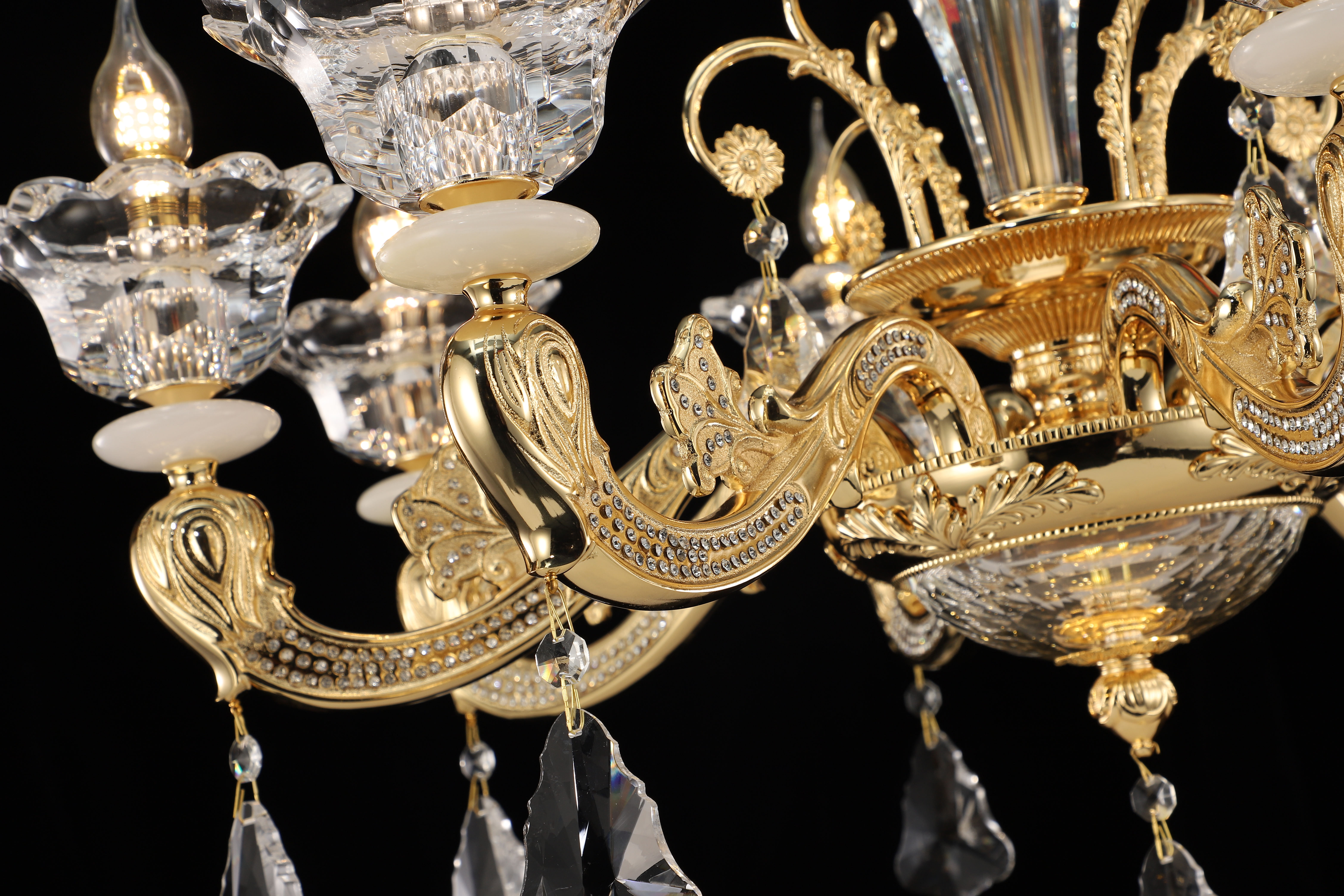 French Gold Brass Crystal Chandelier for Villa & Hotel