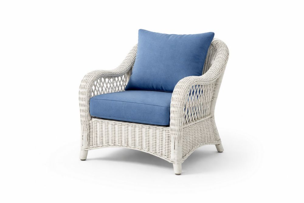 Outdoor White Synthetic Wicker Armchair with Blue Cushions