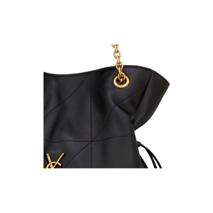 【Saint Laurent】オールシーズン活躍、特に秋冬の大活躍バッグ🎉毎日使いやすい、機能性と汎用性を兼ね備えて