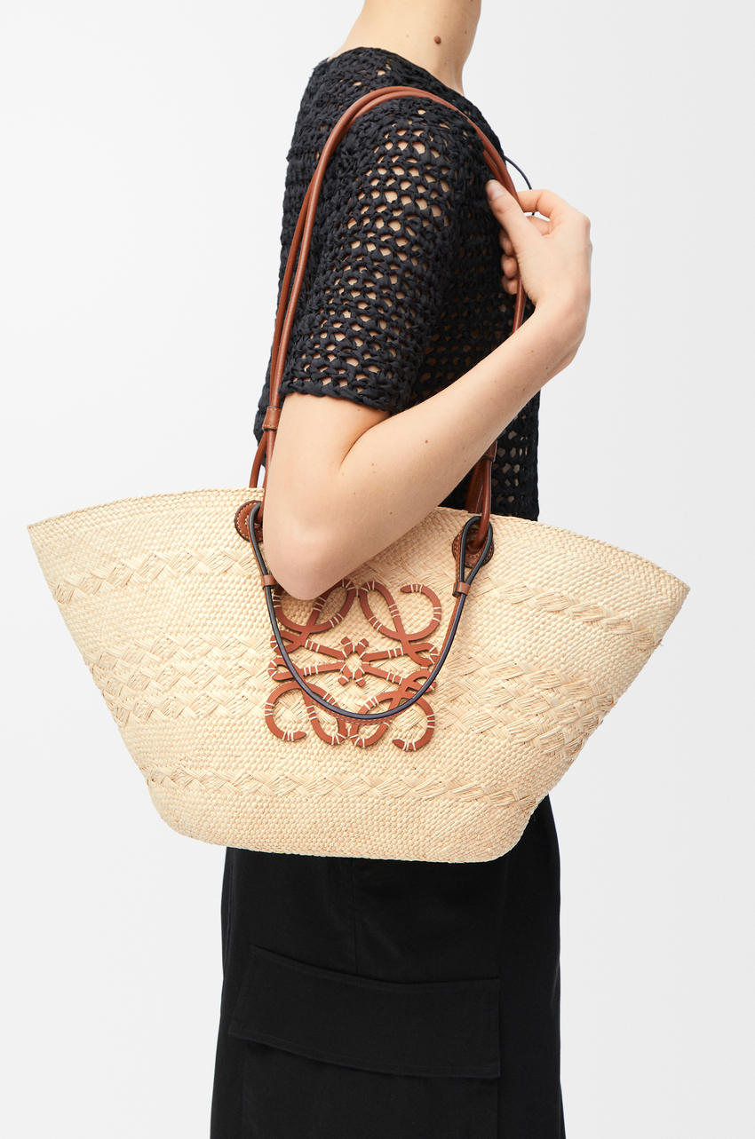 【LOEWE】アナグラム バスケットバッグ スモール🔥今すぐ手に入れたい、話題沸騰の人気アイテム✨