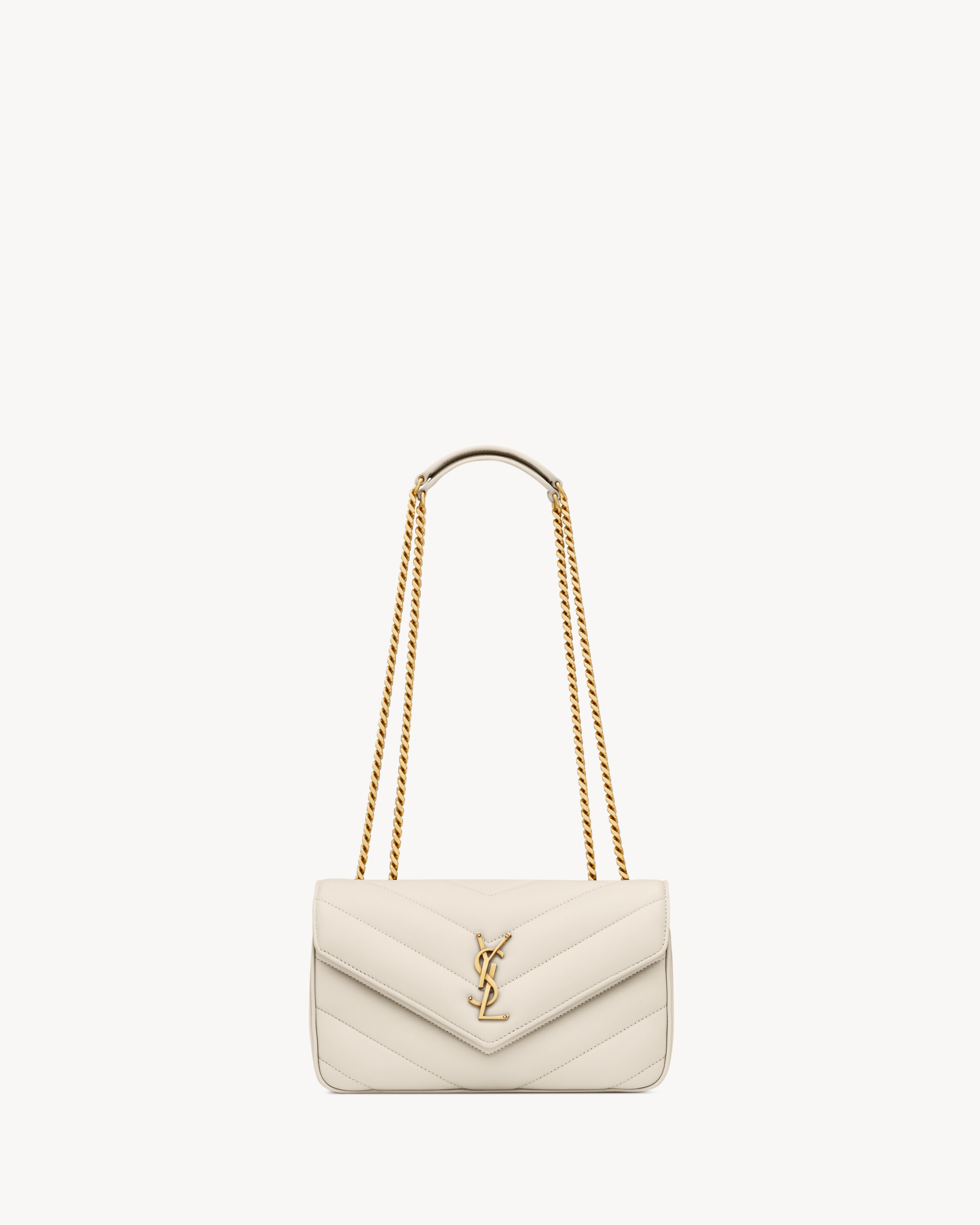 【Saint Laurent】不動の人気！百搭でタイムレスな魅力✨LOULOU スモール（マテラッセラムスキン）