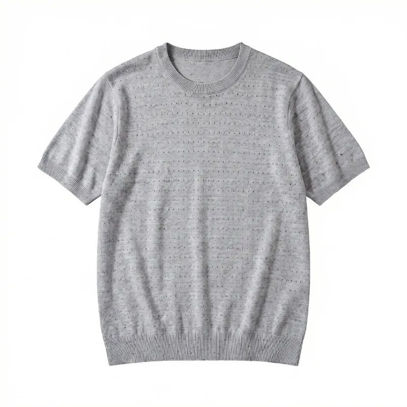 接触冷感透かし編みニットTシャツ  全体に通気孔がある  型崩れしにくい
