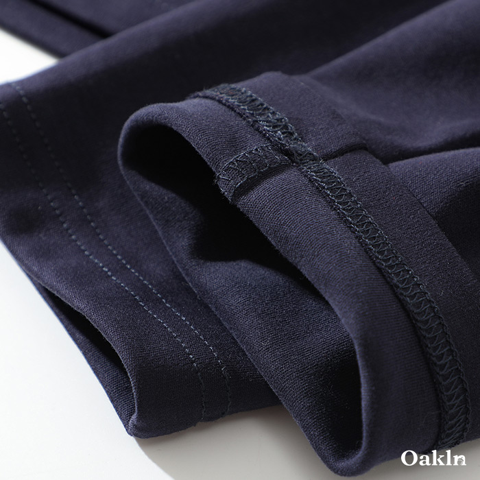 レイヤードに欠かせないベーシックタイプ　無地長袖Tシャツ-oakln