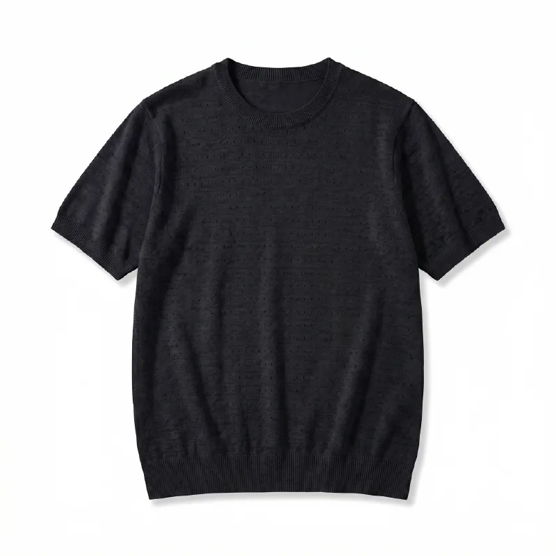 接触冷感透かし編みニットTシャツ  全体に通気孔がある  型崩れしにくい
