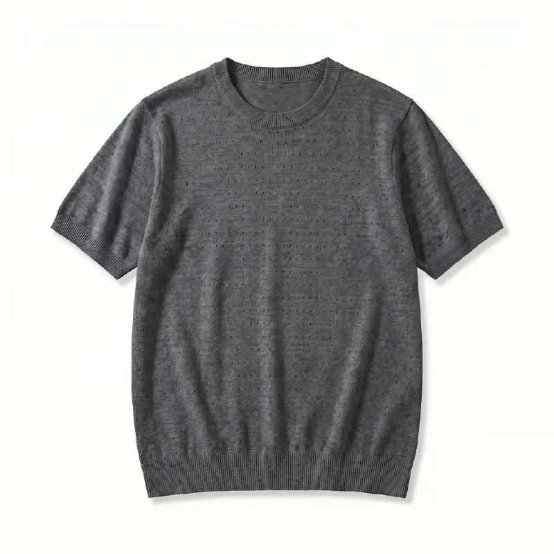 接触冷感透かし編みニットTシャツ  全体に通気孔がある  型崩れしにくい