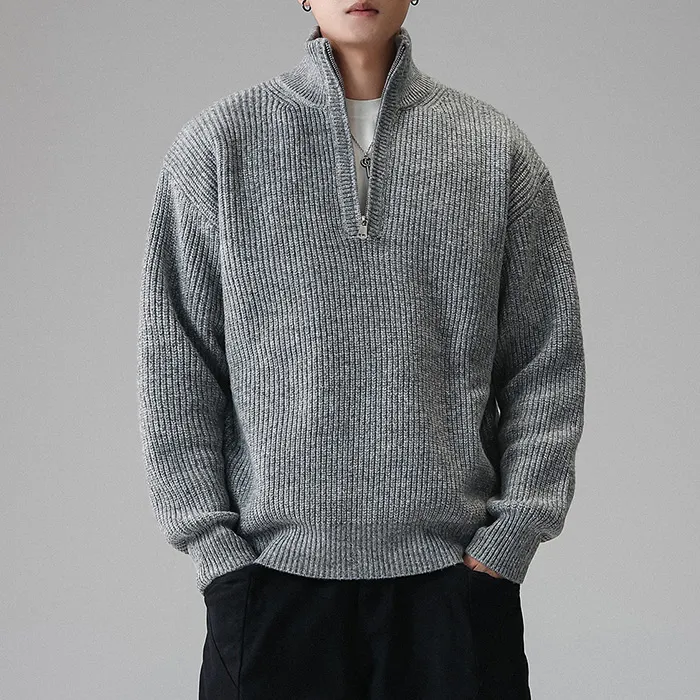 ミニマルクラシック　無地ハーフジップスタンドカラーセーター