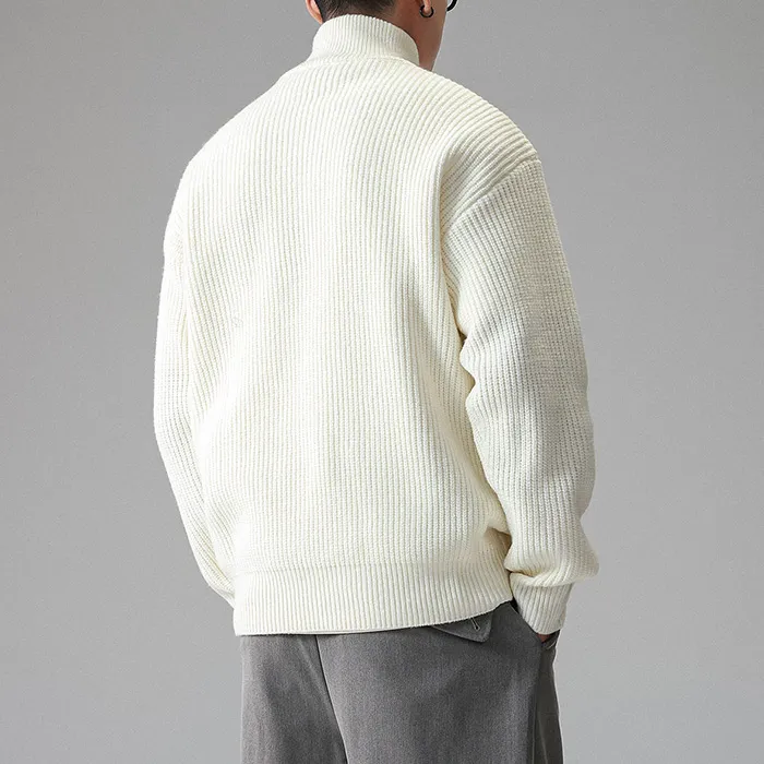ミニマルクラシック　無地ハーフジップスタンドカラーセーター